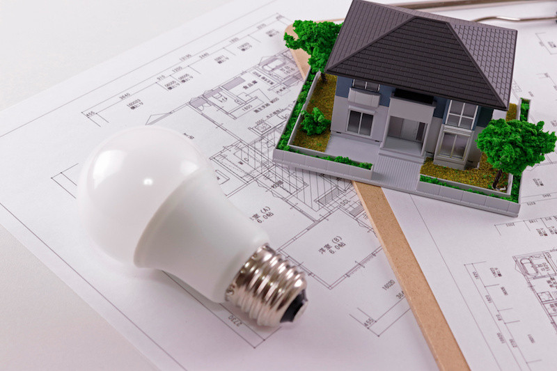 ファイルを持っている作業員